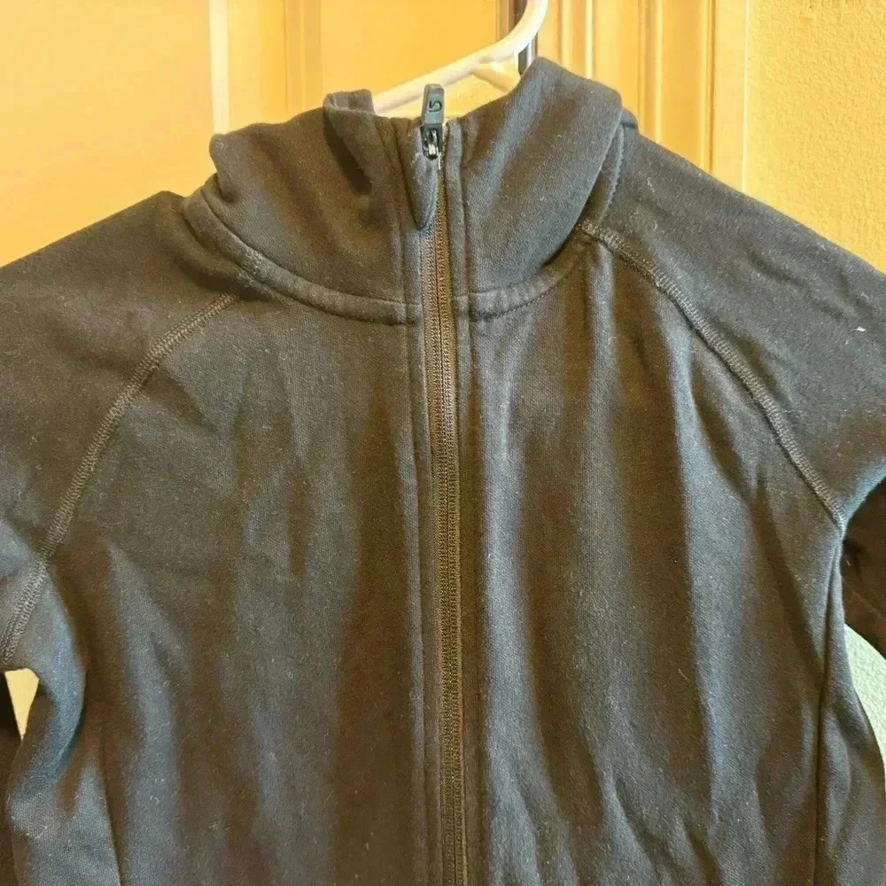 GapFit Kids  lack Fit Tech Hoodie Sz S (6-7)